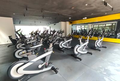 Serviced 2 Bed Apartment with En Suite at Nyari - 3