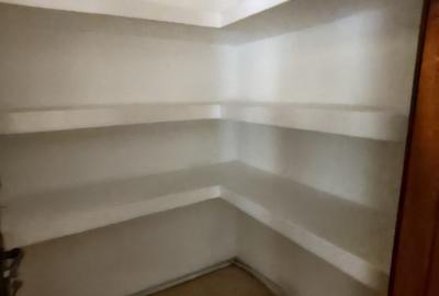 4 Bed Apartment with En Suite in Kileleshwa - 3