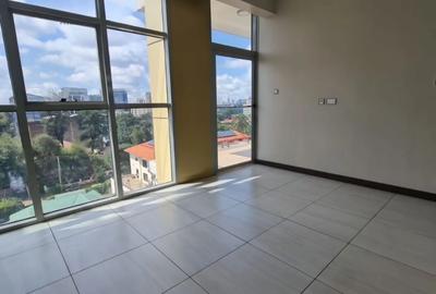 2 Bed Apartment with En Suite in Westlands Area