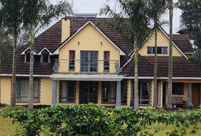 6 Bed House with En Suite in Karen