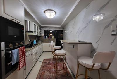 4 Bed House with En Suite in Buruburu