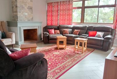 Furnished 2 Bed Apartment with En Suite in Runda