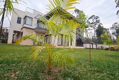 4 Bed House with En Suite in Kitisuru
