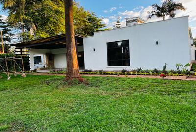 4 Bed House with En Suite in Kyuna