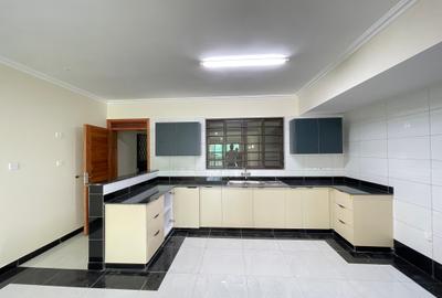 3 Bed Apartment in Langata