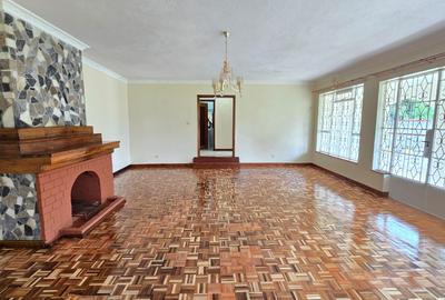 5 Bed House with En Suite in Loresho
