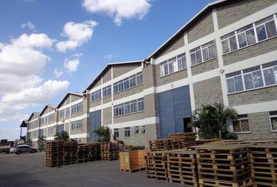 7,200 ft² Warehouse with Service Charge Included in Mombasa Road