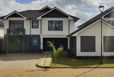 4 Bed Villa with En Suite at Runda