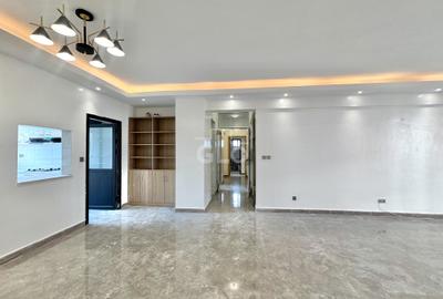 4 Bed Apartment with En Suite in Kilimani