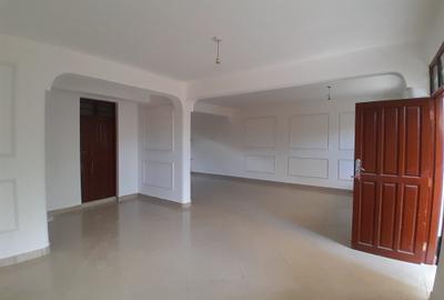 2 Bed Apartment with En Suite in Mtwapa - 3