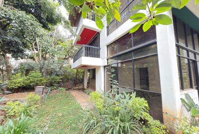 5 Bed Townhouse with En Suite at Kilimani - 2