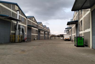 7,100 ft² Warehouse with Fibre Internet in Ruiru