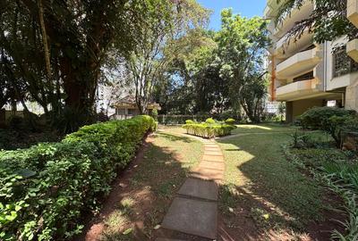 3 Bed Apartment with En Suite at Lavington