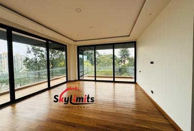 4 Bed Apartment with En Suite at Spring Valley - 2