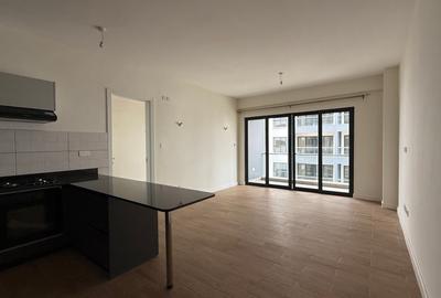 1 Bed Apartment with En Suite in Lavington