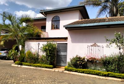 4 Bed Townhouse with En Suite in Lavington