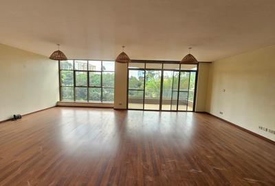 3 Bed Apartment with En Suite in Westlands Area