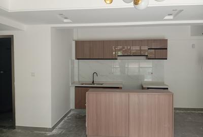 2 Bed Apartment with En Suite at Riverside Drive