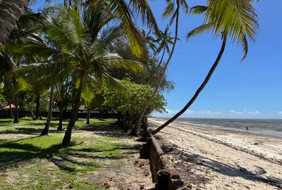 15,783 m² Land in Kikambala - 4