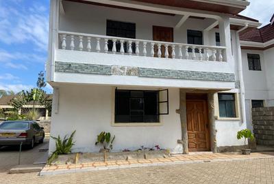 4 Bed House for Rent at Mokoyeti