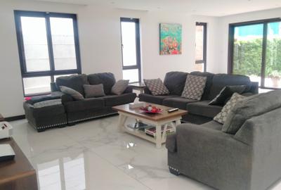 4 Bed Townhouse with En Suite at Peponi Road