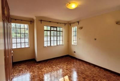 4 Bed Townhouse with En Suite at Chalbi Drive - 3