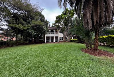 5 Bed House with En Suite in Hill View