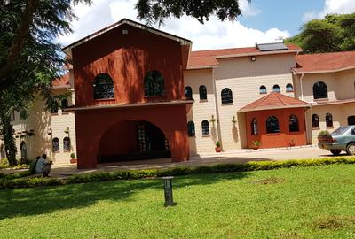 Commercial Property with Service Charge Included at Eliud Mathu