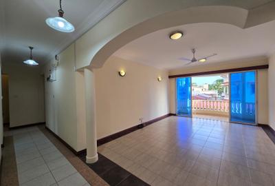 3 Bed Apartment with En Suite in Nyali Area