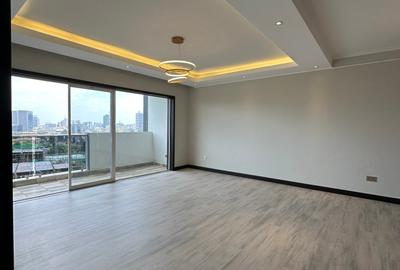 2 Bed Apartment with En Suite in Riverside - 4