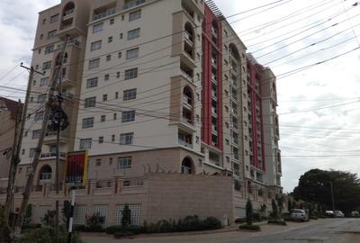 3 Bed Apartment with En Suite at 2Nd Parklands Avenue Nairobi