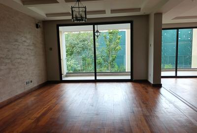 5 Bed Townhouse with En Suite in Loresho