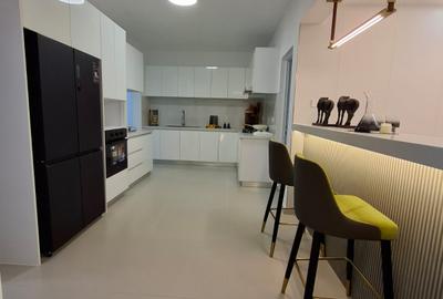 3 Bed Apartment with En Suite in Kilimani