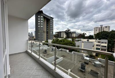 3 Bed Apartment with En Suite at Sports Road