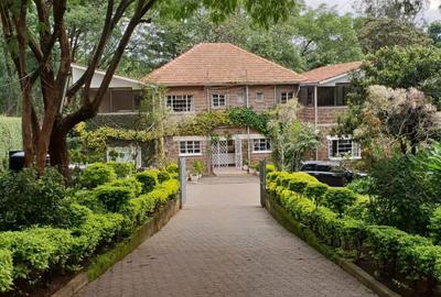 2 Bed Apartment with En Suite in Kileleshwa