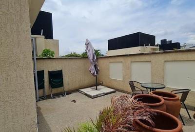 Serviced 1 Bed Apartment with En Suite at Lavington - 2