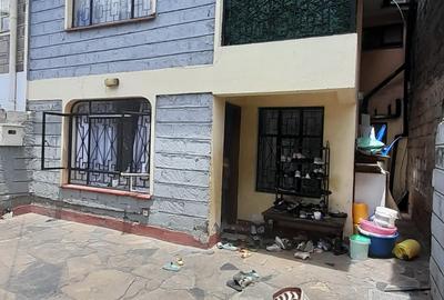 4 Bed Townhouse with Alarm at South C - 3