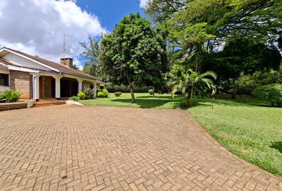 4 Bed House with En Suite at Loresho - 2