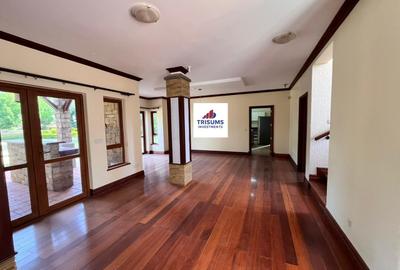 5 Bed Villa with En Suite in Kitisuru - 3