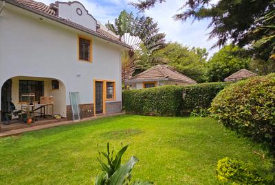 4 Bed Townhouse with En Suite at Lavington Mall