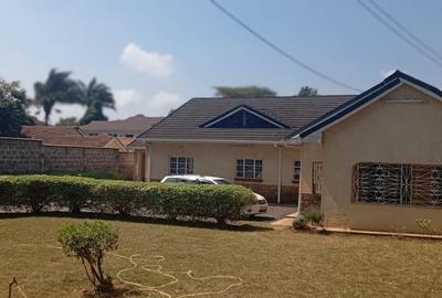 5 Bed House with En Suite at Mountain View Estate