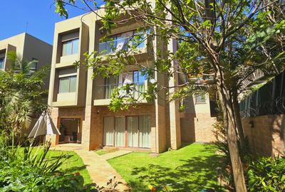 5 Bed Townhouse with En Suite at Convent Drive