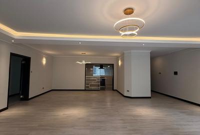 3 Bed Apartment with En Suite at Riverside Drive - 2