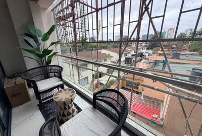 Serviced 2 Bed Apartment with En Suite at Wood Avenue - 4