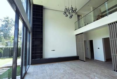 5 Bed Townhouse with En Suite in Runda - 3
