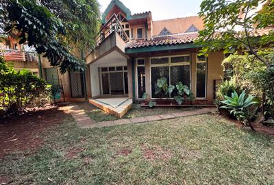 4 Bed Townhouse with En Suite in Kilimani