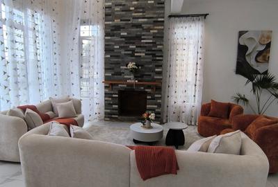 4 Bed House with En Suite at Muhuri Road - 2