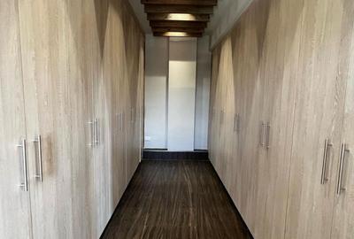 Serviced 3 Bed Apartment with En Suite in Kileleshwa