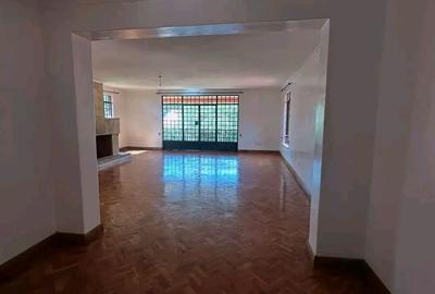 5 Bed House with En Suite in Karen - 4