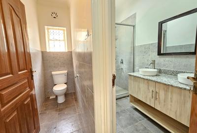 4 Bed House with En Suite in Kitisuru - 4